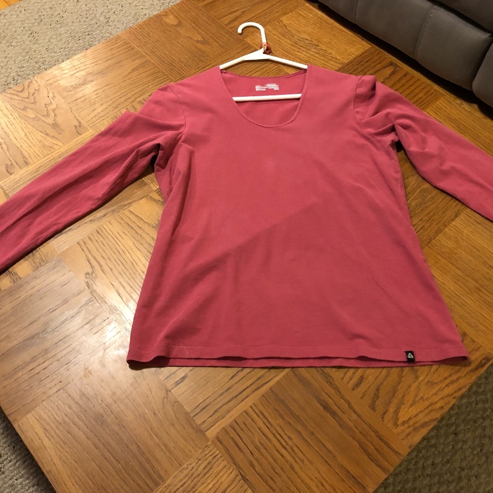 Pink knit long-sleeved top